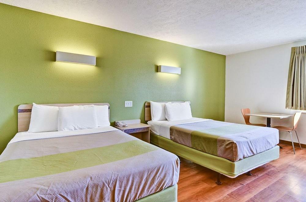 Economy Inn Pittsburgh Airport Moon Township Εξωτερικό φωτογραφία